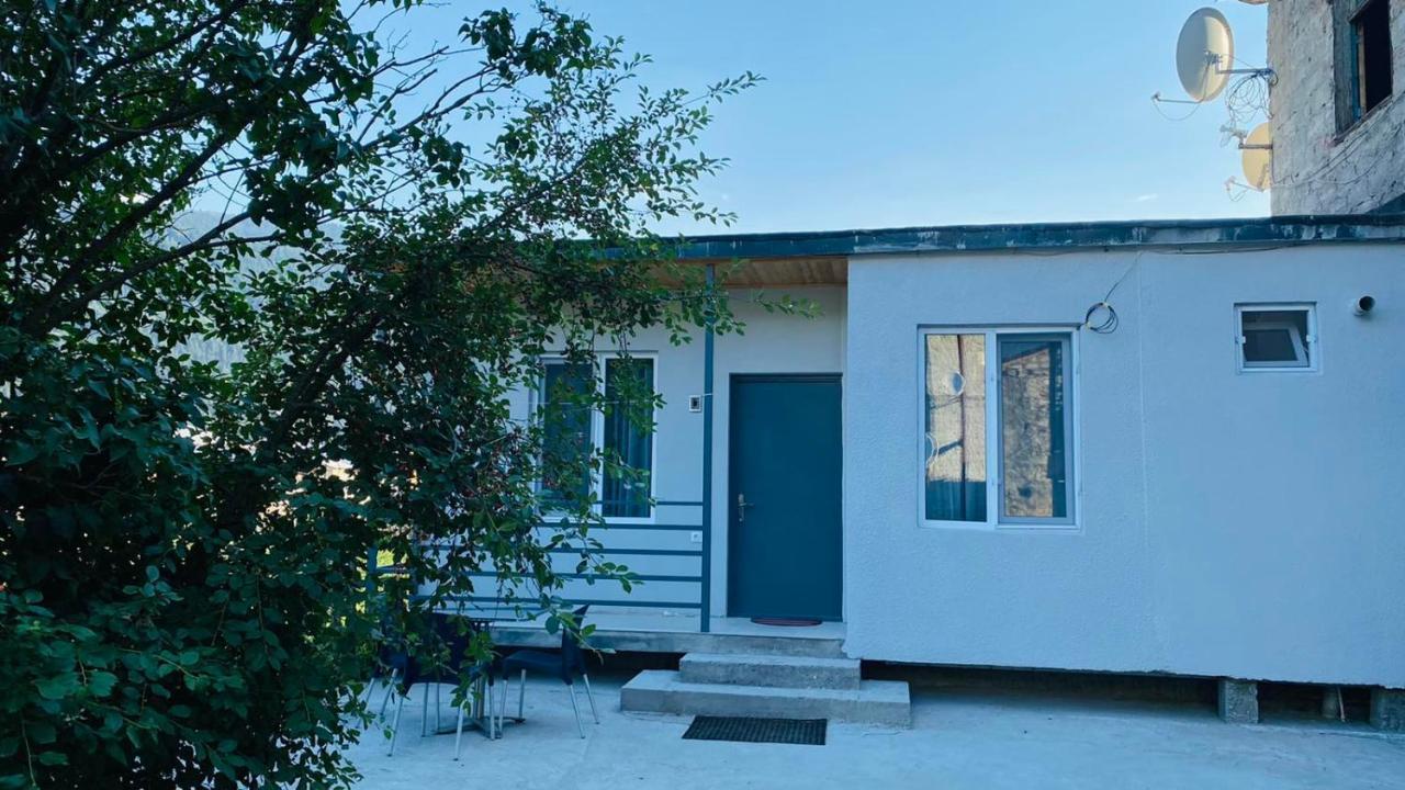 Lela Guest House Mestia Kültér fotó