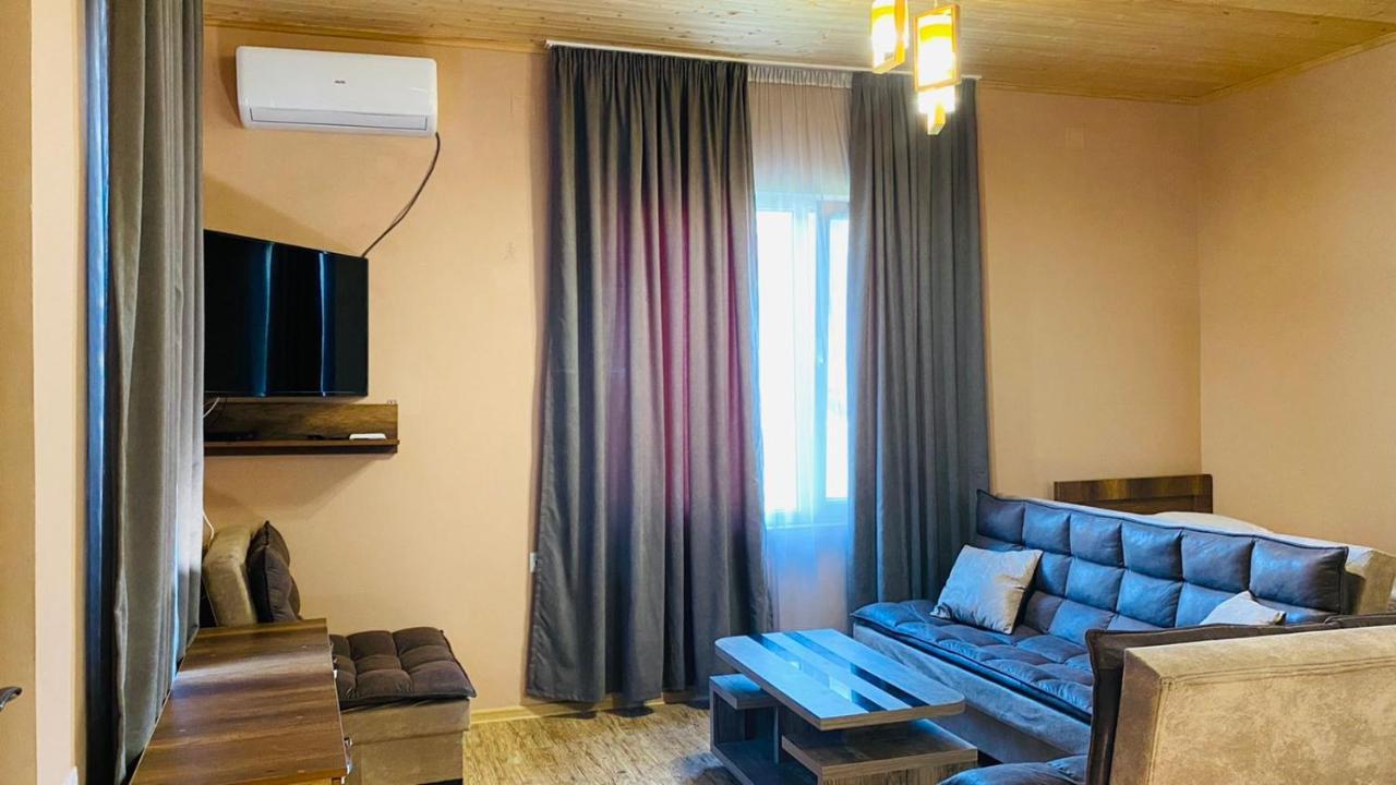 Lela Guest House Mestia Kültér fotó
