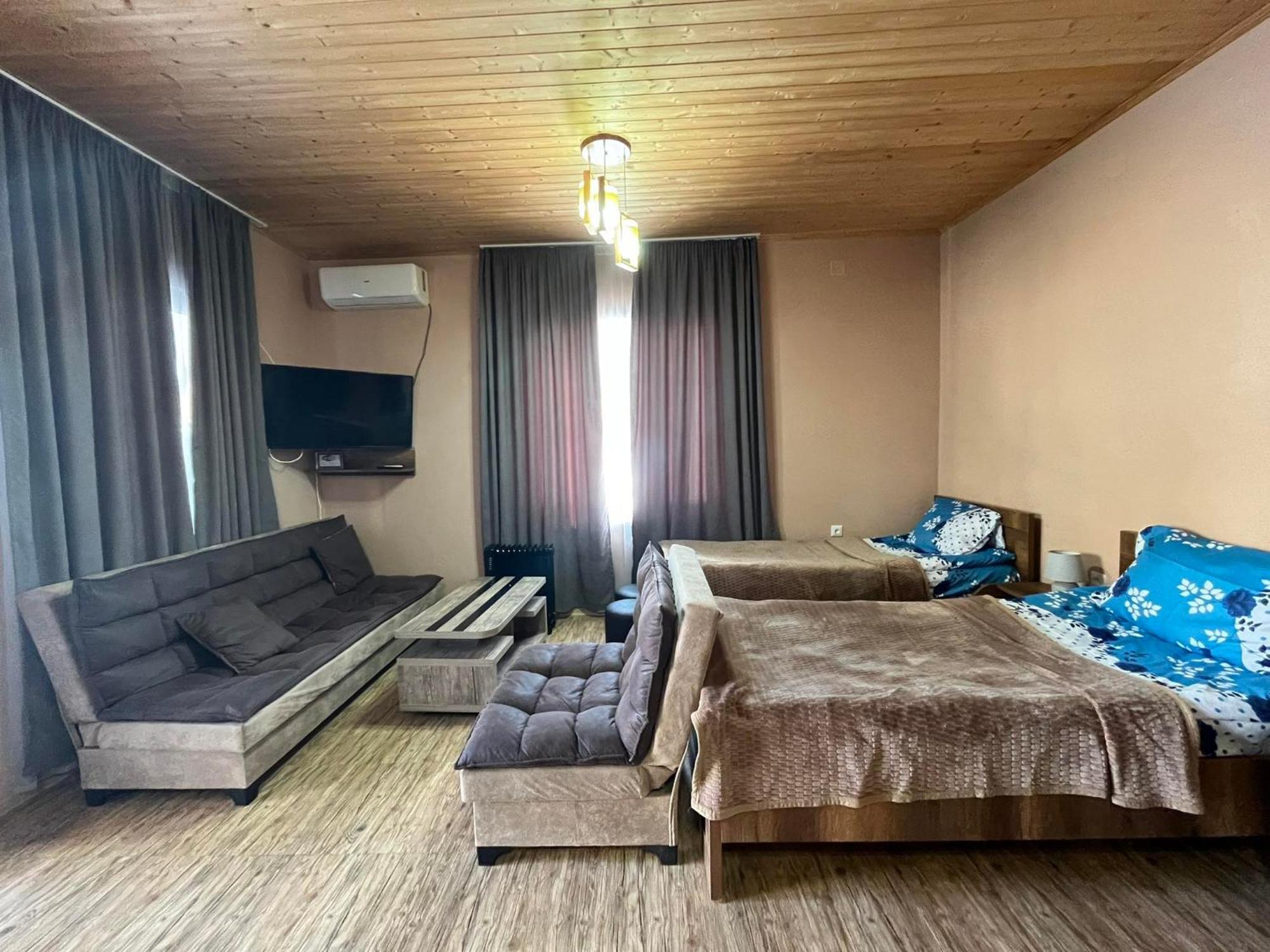 Lela Guest House Mestia Kültér fotó