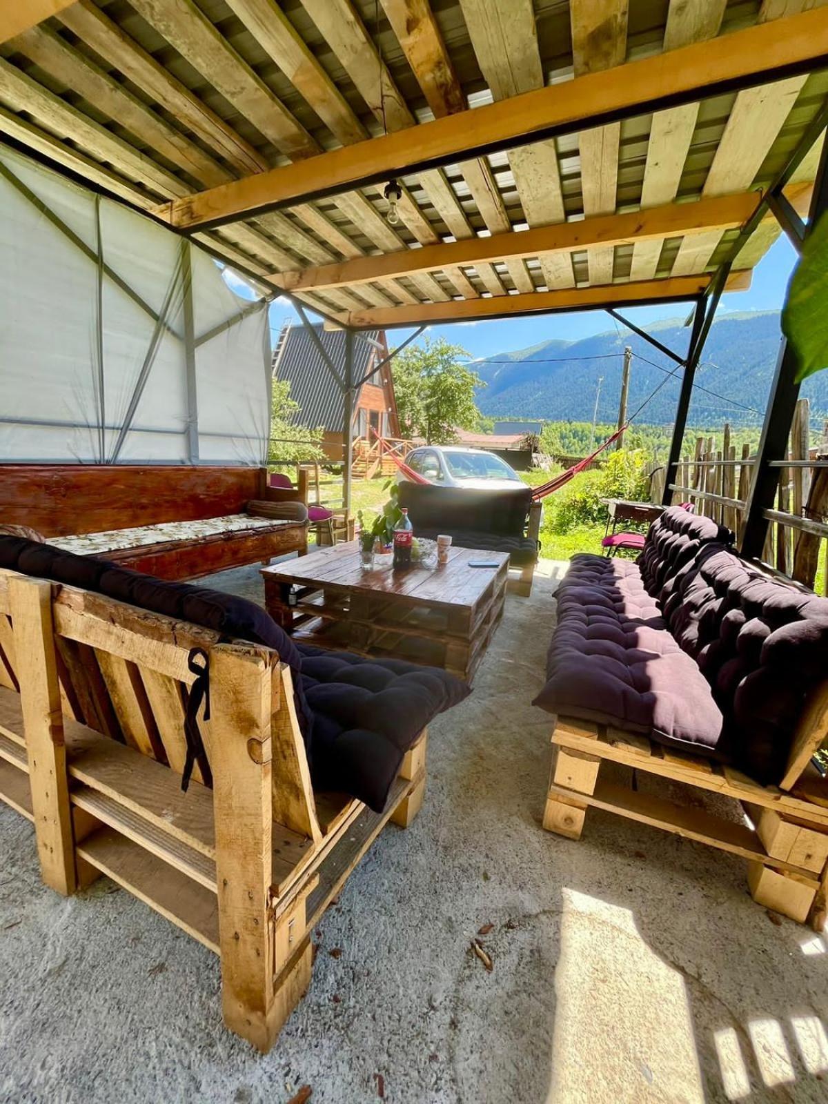Lela Guest House Mestia Kültér fotó